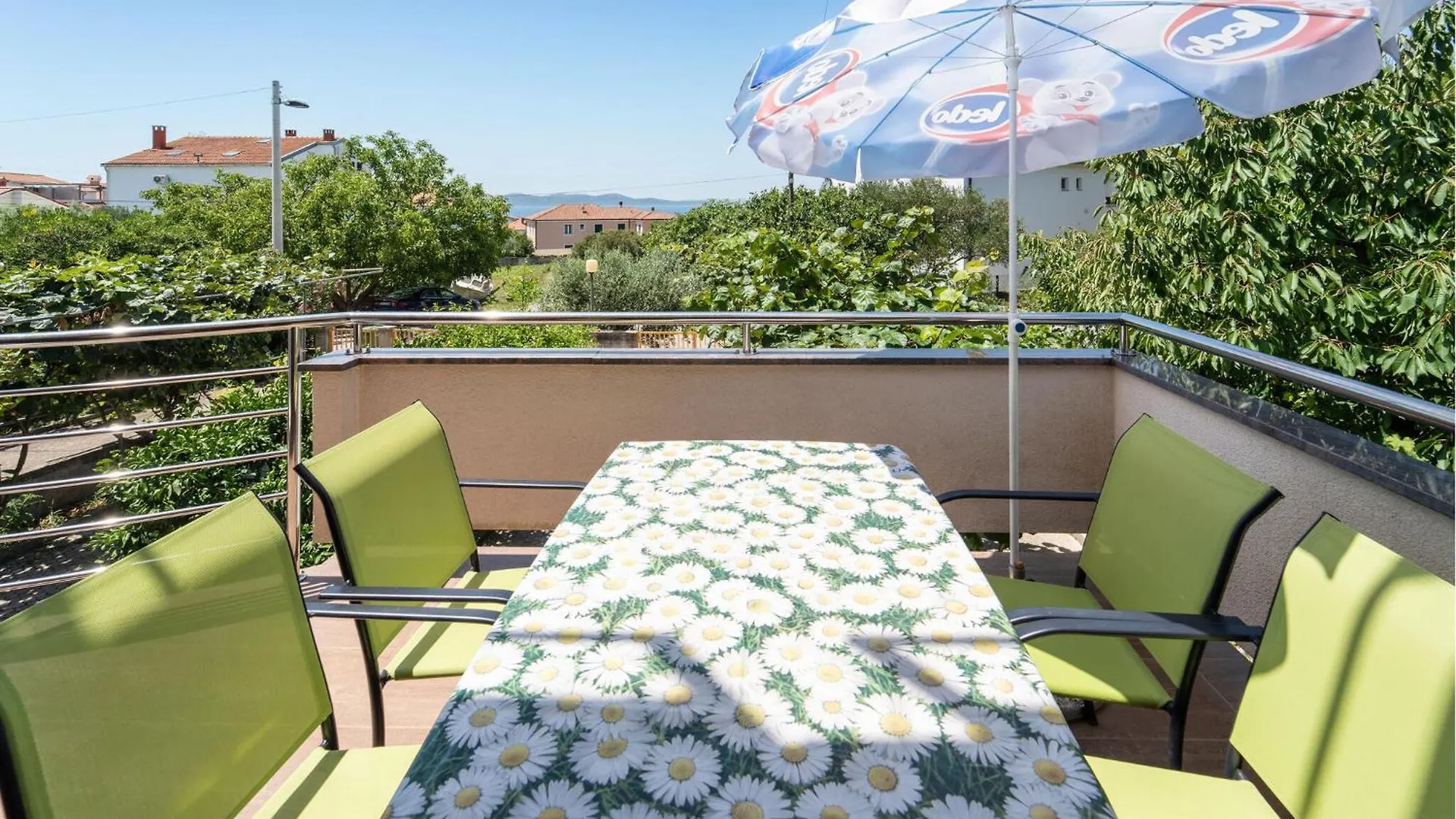 Lovely Apartment In Zadar With House Sea View Kroatien